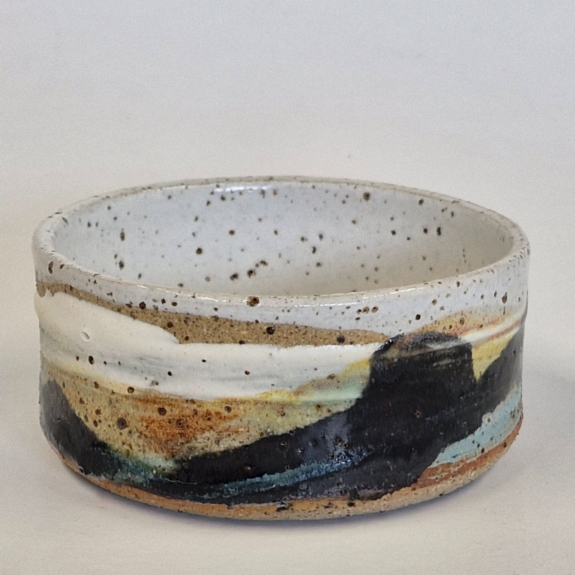 15 Harbour Rim Vessel - Image 4