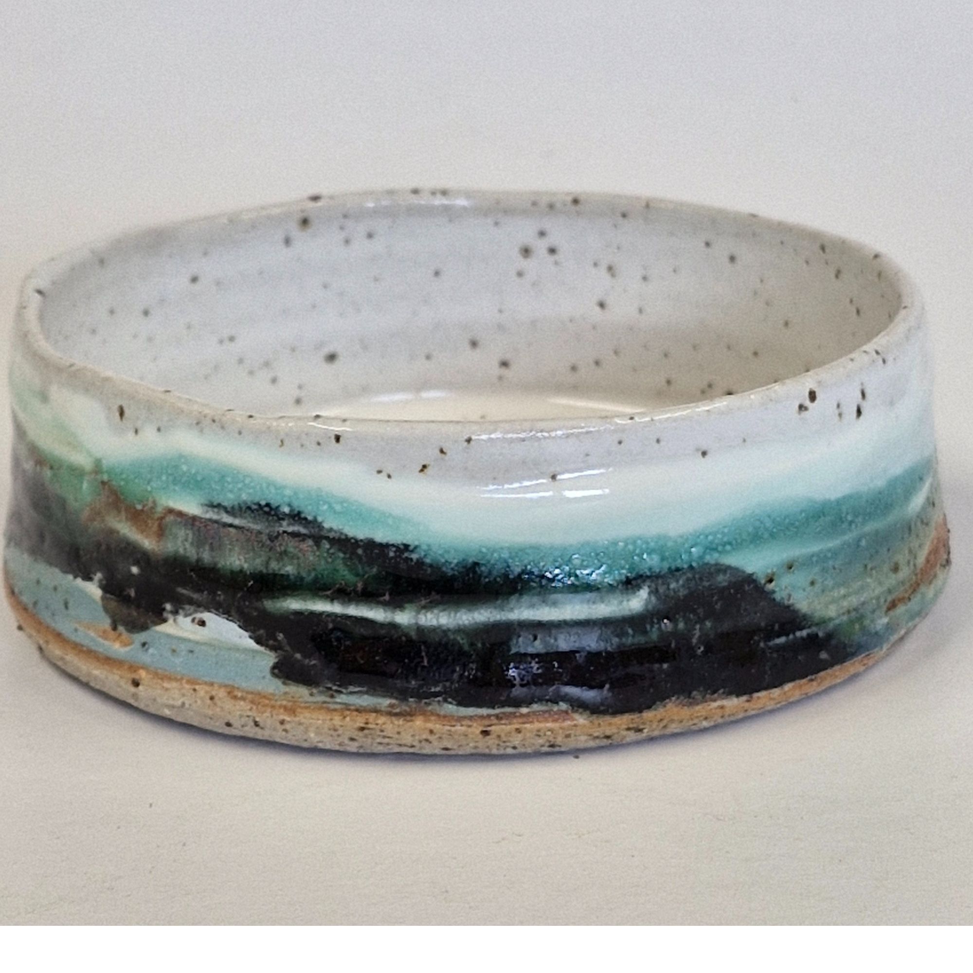 16 Harbour Rim Vessel