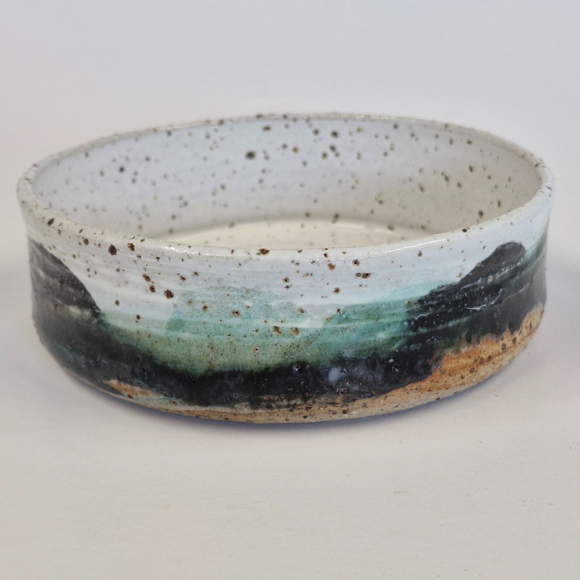 19 Harbour Rim Vessel - Image 2